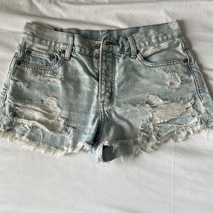 Mid Rise American Eagle Shorts